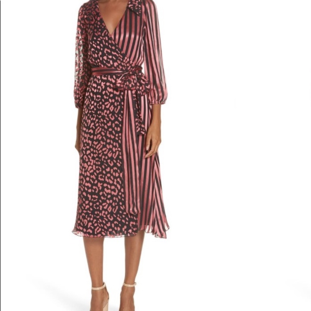 Alice + Olivia Abigail pink and black wrap dress new with tags‎